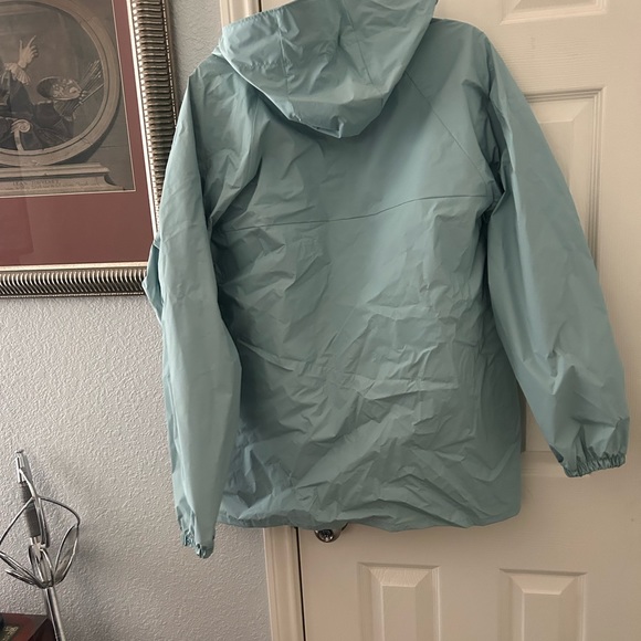 Columbia Rain Jacket - Picture 4 of 4